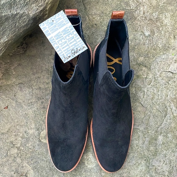 SAM EDELMAN BLACK SUEDE WATERPROOF SLIP ON ANKLE BOOTS - 9.5 - NWT ! - Picture 2 of 12